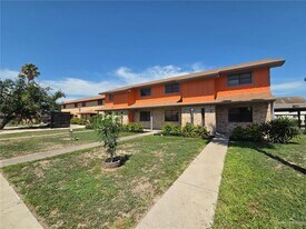 10-25 1/2 N 25 1/2 St in McAllen, TX - Building Photo