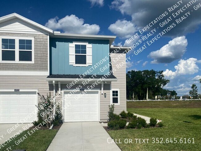 property at 4907 SW 81st Loop