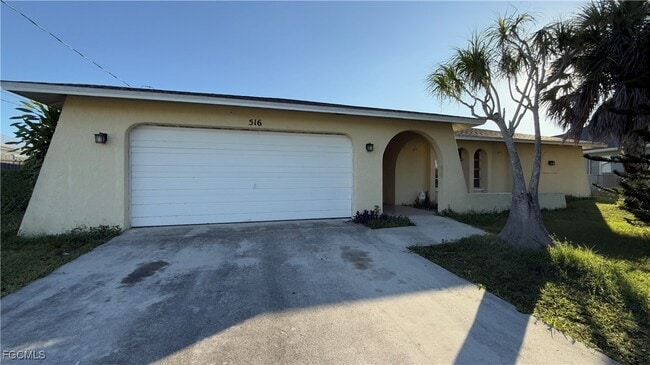 516 Archer Pkwy W
