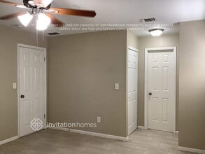 2217 Elizabeth Dr in Brandon, FL - Building Photo - Building Photo