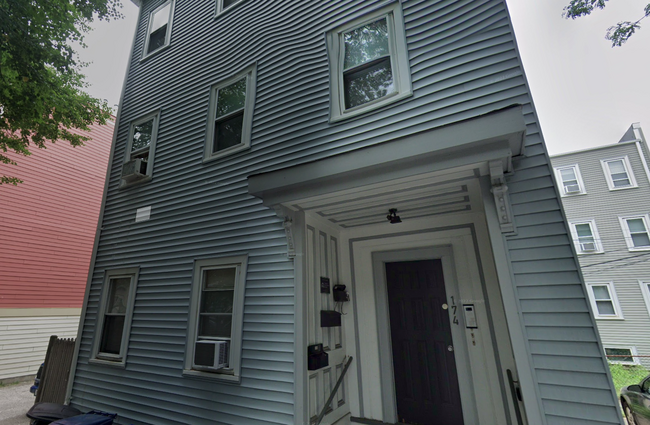 174 Bolton St, Unit 1