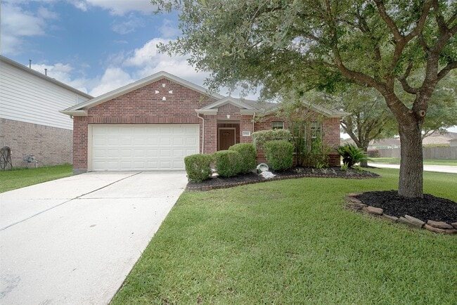 property at 2753 Foster Hill Dr