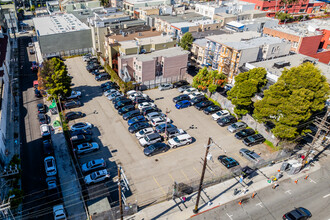 344 14th St in San Francisco, CA - Building Photo - Building Photo