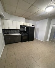 316 E Jersey St, Unit 2 in Elizabeth, NJ - Building Photo - Building Photo