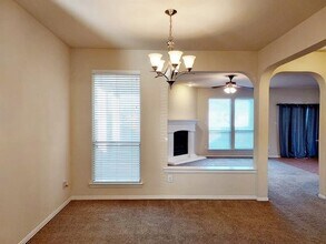 12140 Thicket Bend Dr in Fort Worth, TX - Building Photo - Building Photo