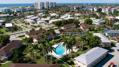 167 N Collier Blvd in Marco Island, FL - Building Photo - Building Photo