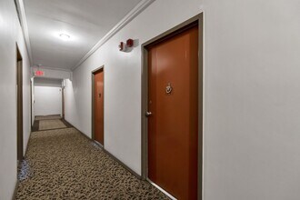 1711 Massachusetts Ave NW in Washington, DC - Building Photo - Building Photo
