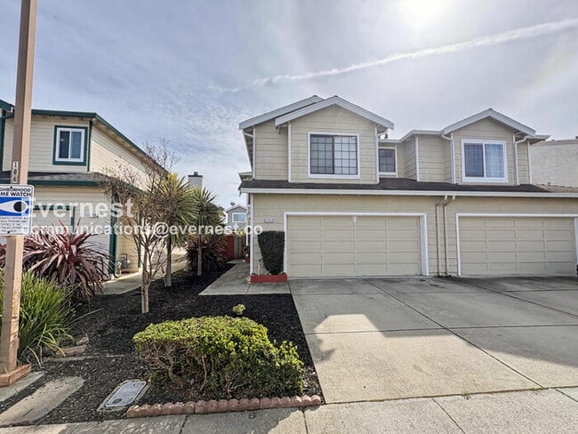 4764 Woodduck Common