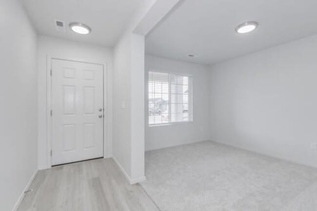 8318 E Big Muddy Dr in Nampa, ID - Building Photo - Building Photo