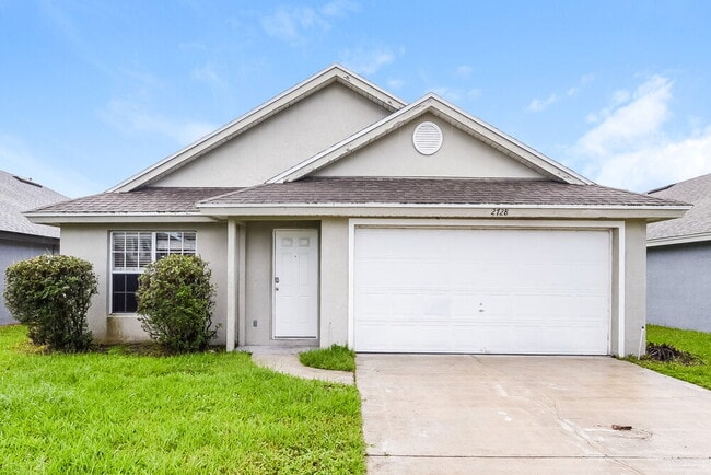 property at 2728 Regency Oak Ln