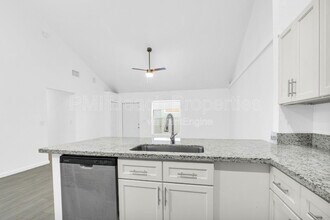 13998 Folkestone Cir in Wellington, FL - Building Photo - Building Photo