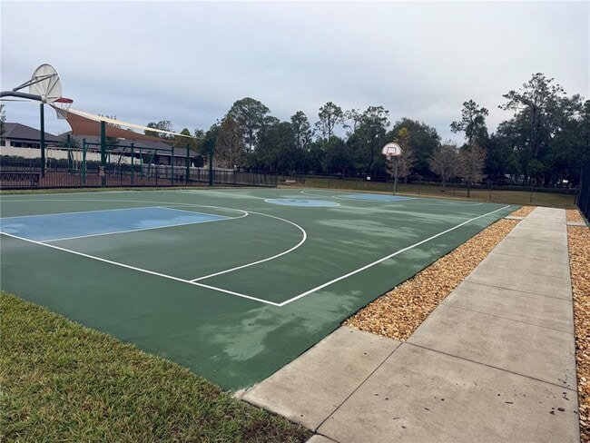 18912 Diego Cir in Spring Hill, FL - Building Photo - Building Photo