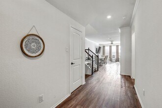 205 Travers Stake Trl in Elgin, TX - Building Photo - Building Photo