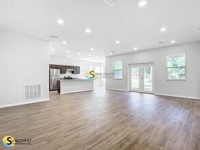 585 Marion Oaks Pass in Ocala, FL - Foto de edificio - Building Photo