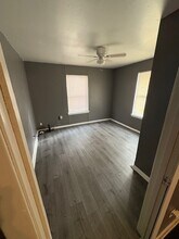 405 Groff Ave in San Antonio, TX - Building Photo - Building Photo