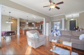 1908 Lasso Cir in Columbia, MO - Building Photo - Building Photo