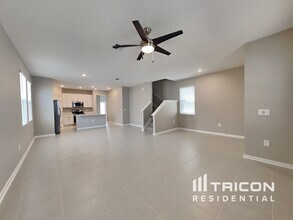 743 Honeyrock St in Debary, FL - Building Photo - Building Photo