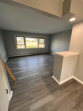 3205 W 97th St in Evergreen Park, IL - Building Photo - Building Photo