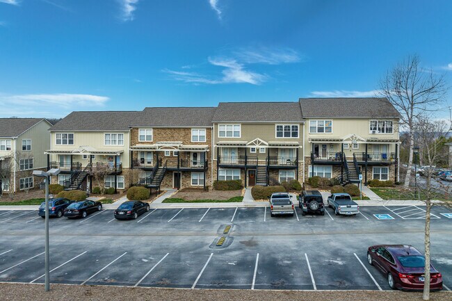 The Woodlands in Knoxville, TN - Building Photo - Building Photo