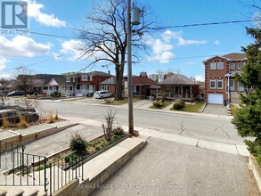 87 Snider Ave in Toronto, ON - Building Photo - Building Photo