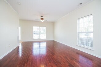 7871 Rainey Dr in Nashville, TN - Building Photo - Building Photo