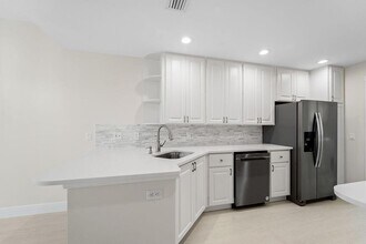 122 Ashley Ct in Jupiter, FL - Building Photo - Building Photo