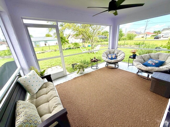 4127 SW 1st Ave in Cape Coral, FL - Building Photo - Building Photo