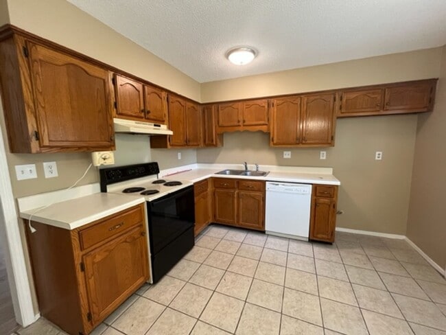 4273 Brighton Dr in Horn Lake, MS - Building Photo - Building Photo