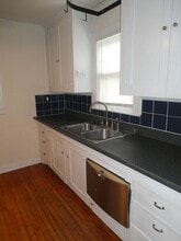 406 N 8th St in Columbia, MO - Building Photo - Building Photo