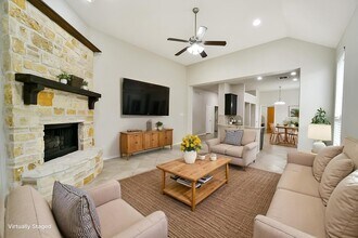 2718 Misty Laurel Ct in Katy, TX - Building Photo - Building Photo