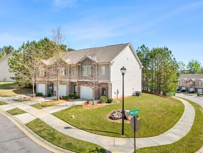 3316 Pennington Dr in Stonecrest, GA - Building Photo - Building Photo