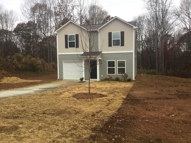property at 135 Mountain Crest Dr