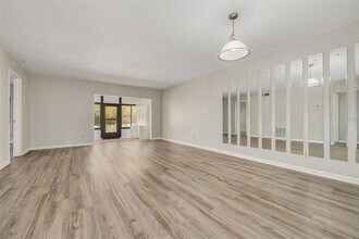 3590 Magnolia Ridge Cir in Palm Harbor, FL - Building Photo - Building Photo