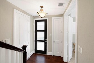1211 Edwinstowe Trl in Houston, TX - Building Photo - Building Photo