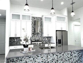 2447 NW 21st Terrace in Cape Coral, FL - Building Photo - Building Photo