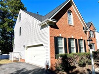 10306 Brightstone Dr in Midlothian, VA - Building Photo - Building Photo