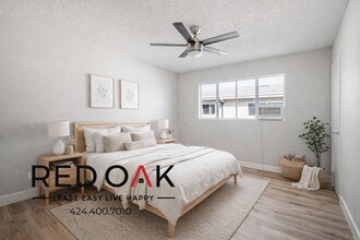 1965 S Garth Ave, Unit 4 in Los Angeles, CA - Building Photo - Building Photo