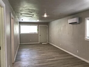 8510 Safeguard St in Houston, TX - Building Photo - Building Photo