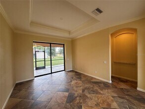 3308 N Cranberry Blvd in North Port, FL - Foto de edificio - Building Photo