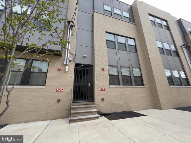 property at 959 Shackamaxon St
