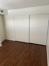 433 S Manhattan Pl in Los Angeles, CA - Building Photo - Building Photo