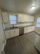 20477 Manor in Detroit, MI - Building Photo - Building Photo
