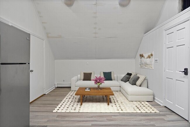 155 5th St in Cambridge, MA - Building Photo - Building Photo