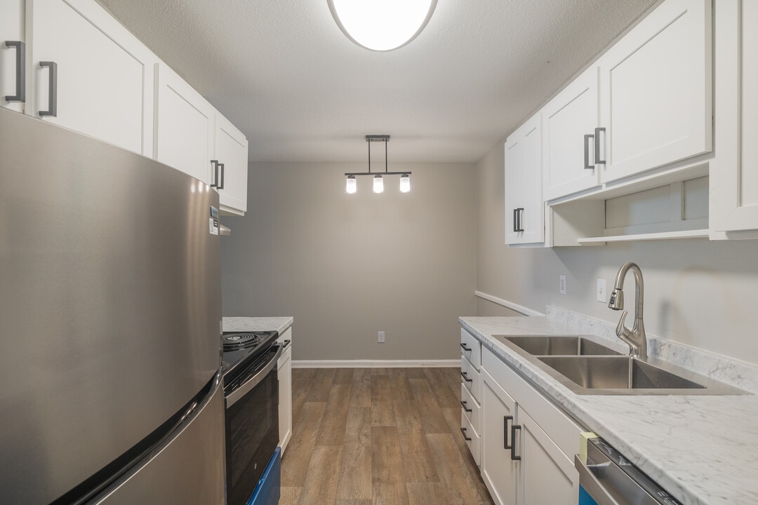 Residences at Cooper Bend in Hanahan, SC - Building Photo