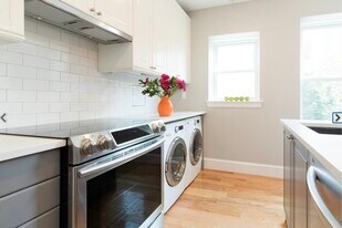 30 Montebello Rd, Unit 1 in Boston, MA - Building Photo