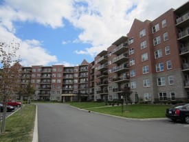 The MapleView Apartments