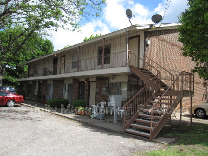 317 College Ave-Unit -#4 in Weatherford, TX - Building Photo