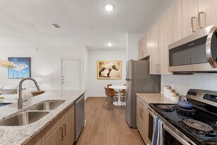 Bridge at Davenport Place in Austin, TX - Building Photo