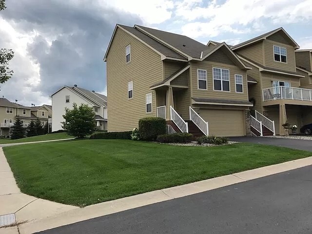 property at 1611 Fox Hunt Way