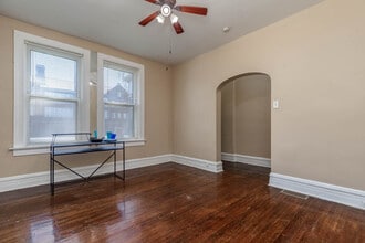 5875 Washington Blvd, Unit 1st Floor in St. Louis, MO - Building Photo - Building Photo